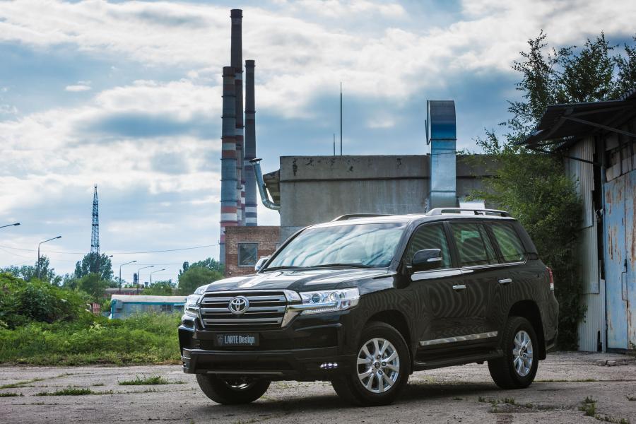  Toyota Land Cruiser 200 by Larte Design 2016 года  (фото 7 из 11)